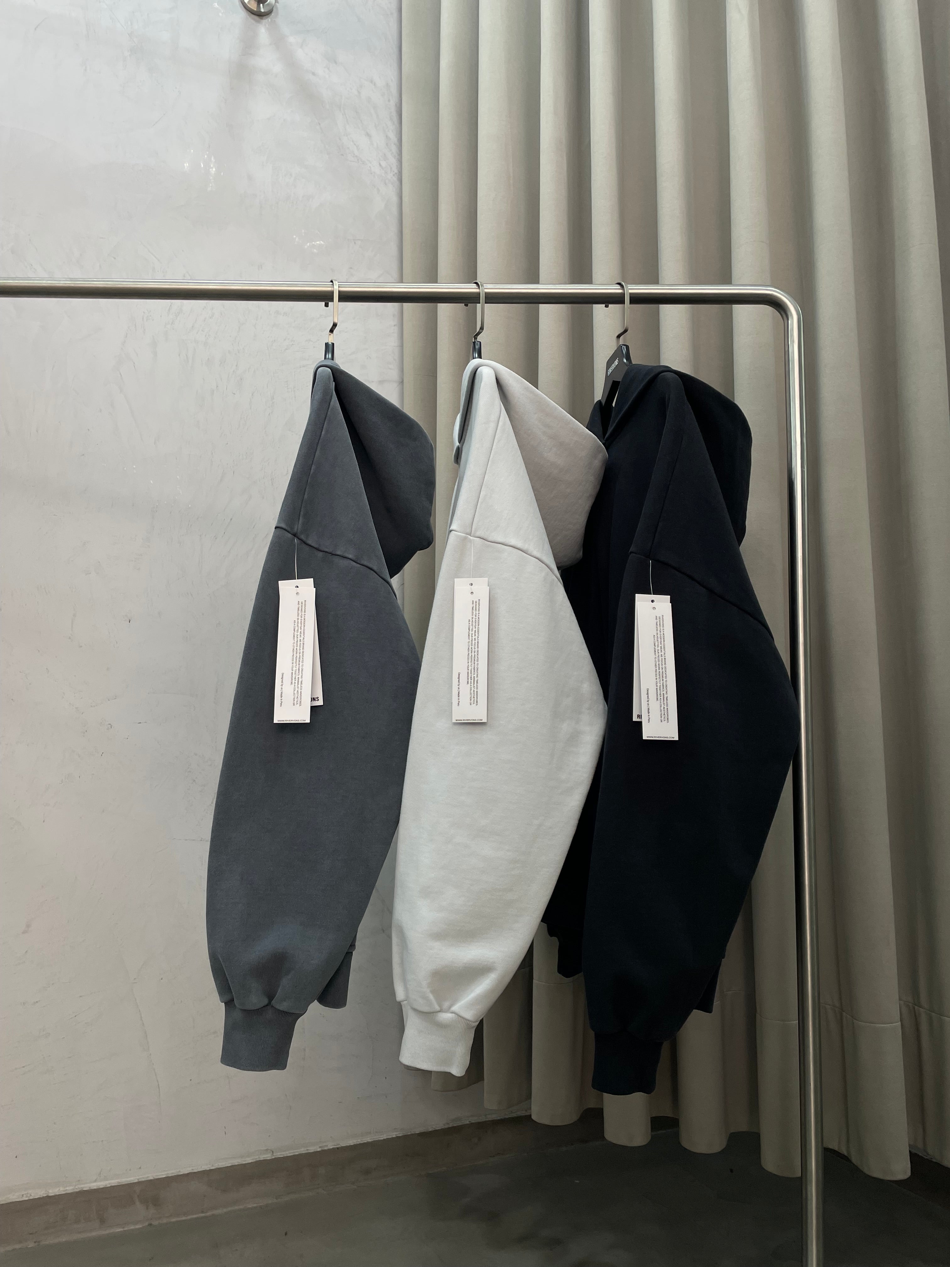 HeavyWeight Hoodie - Washed Black