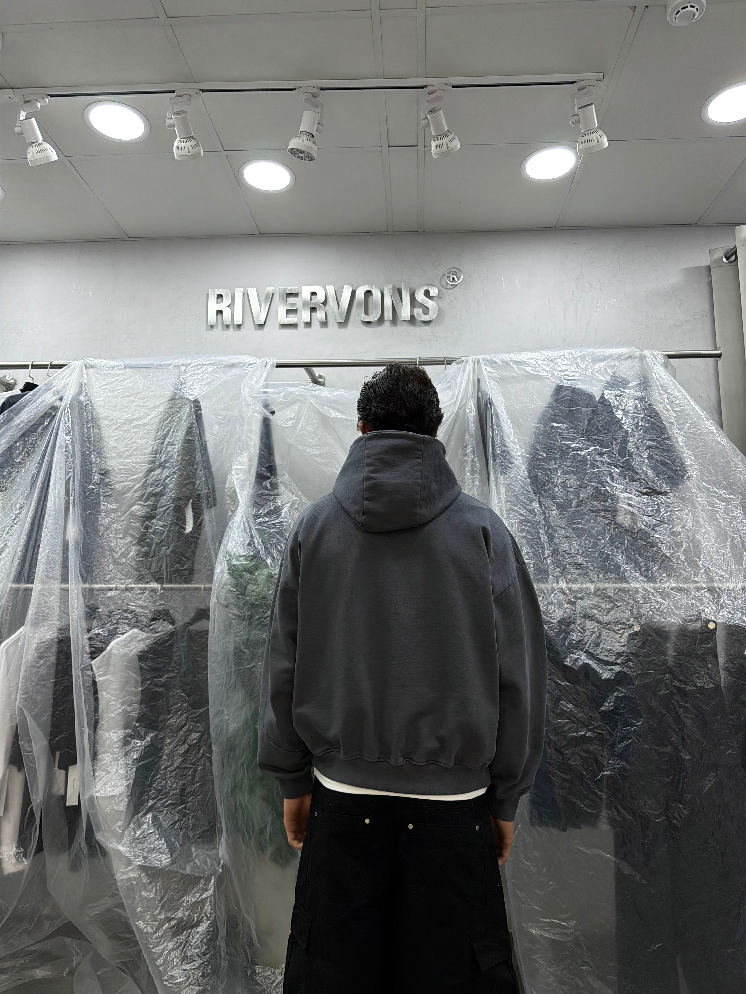 HeavyWeight Hoodie - washed Grey