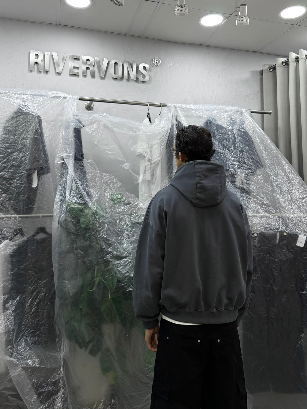 HeavyWeight Hoodie - washed Grey