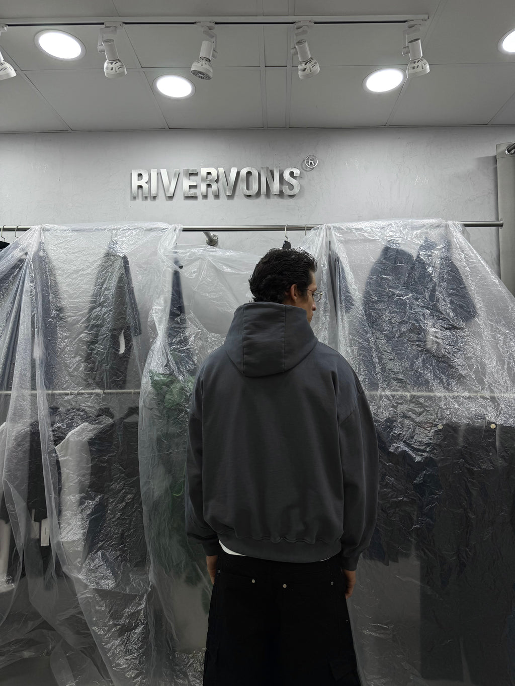 HeavyWeight Hoodie - washed Grey
