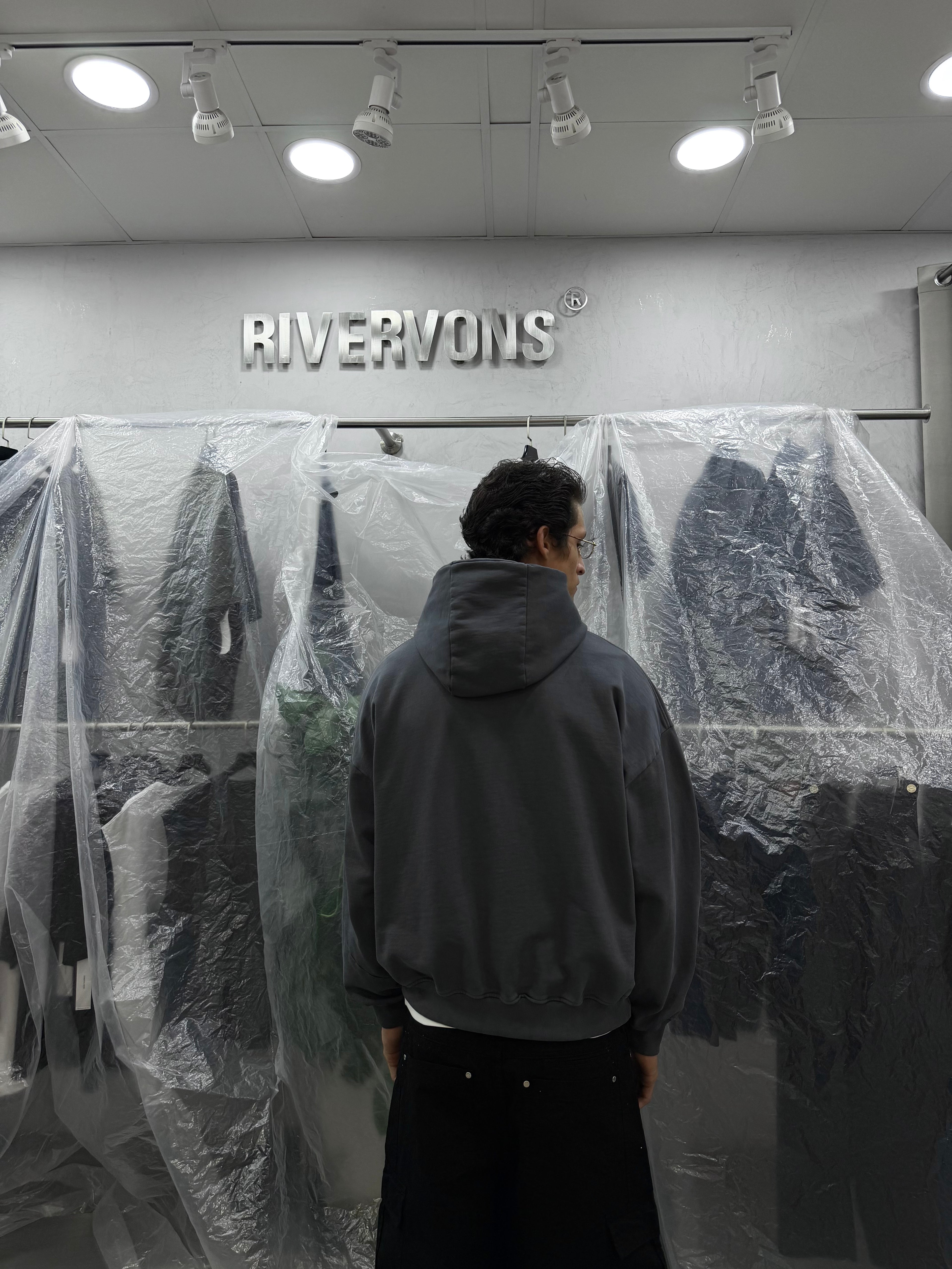 HeavyWeight Hoodie - washed Grey