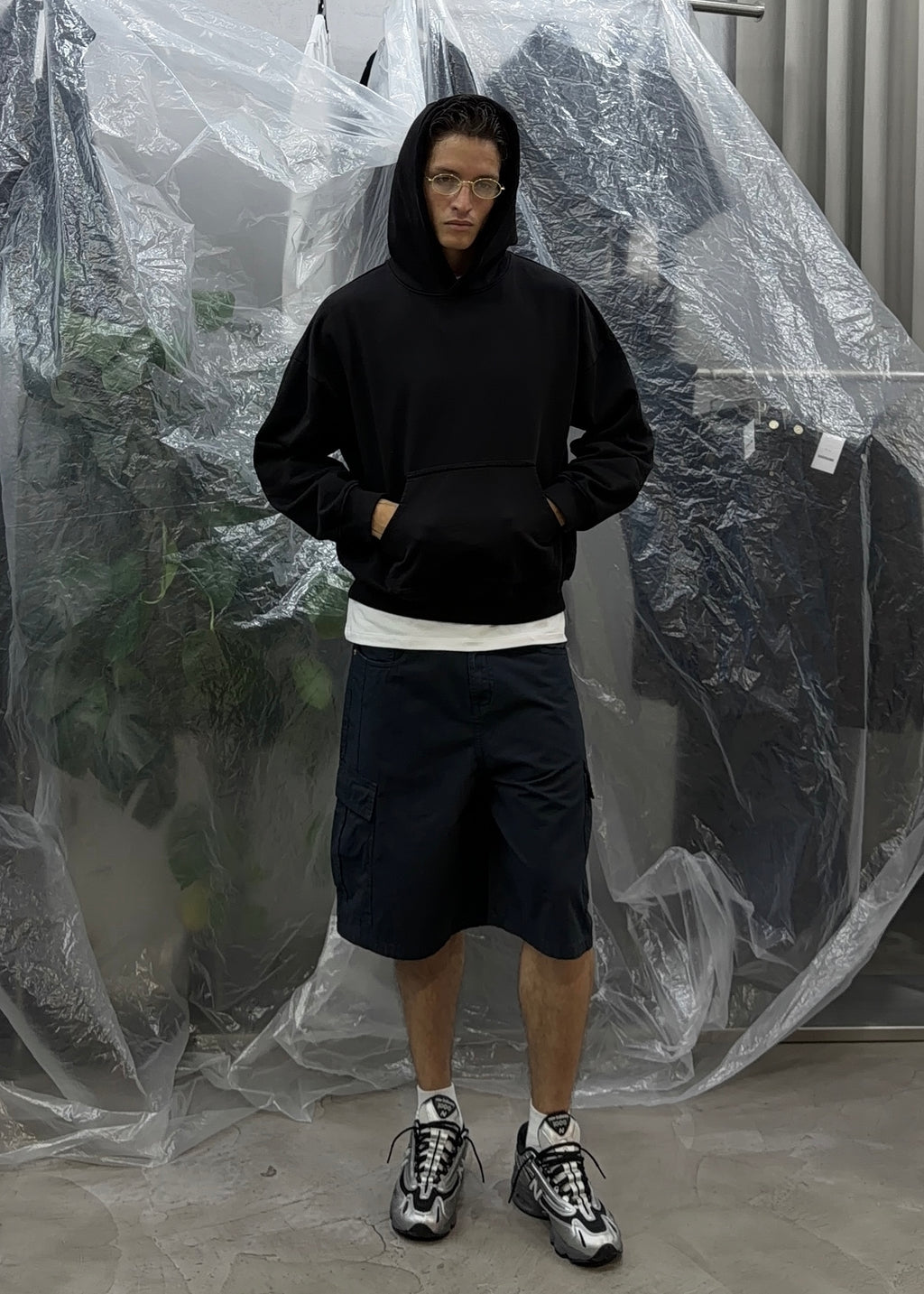 HeavyWeight Hoodie - washed Black