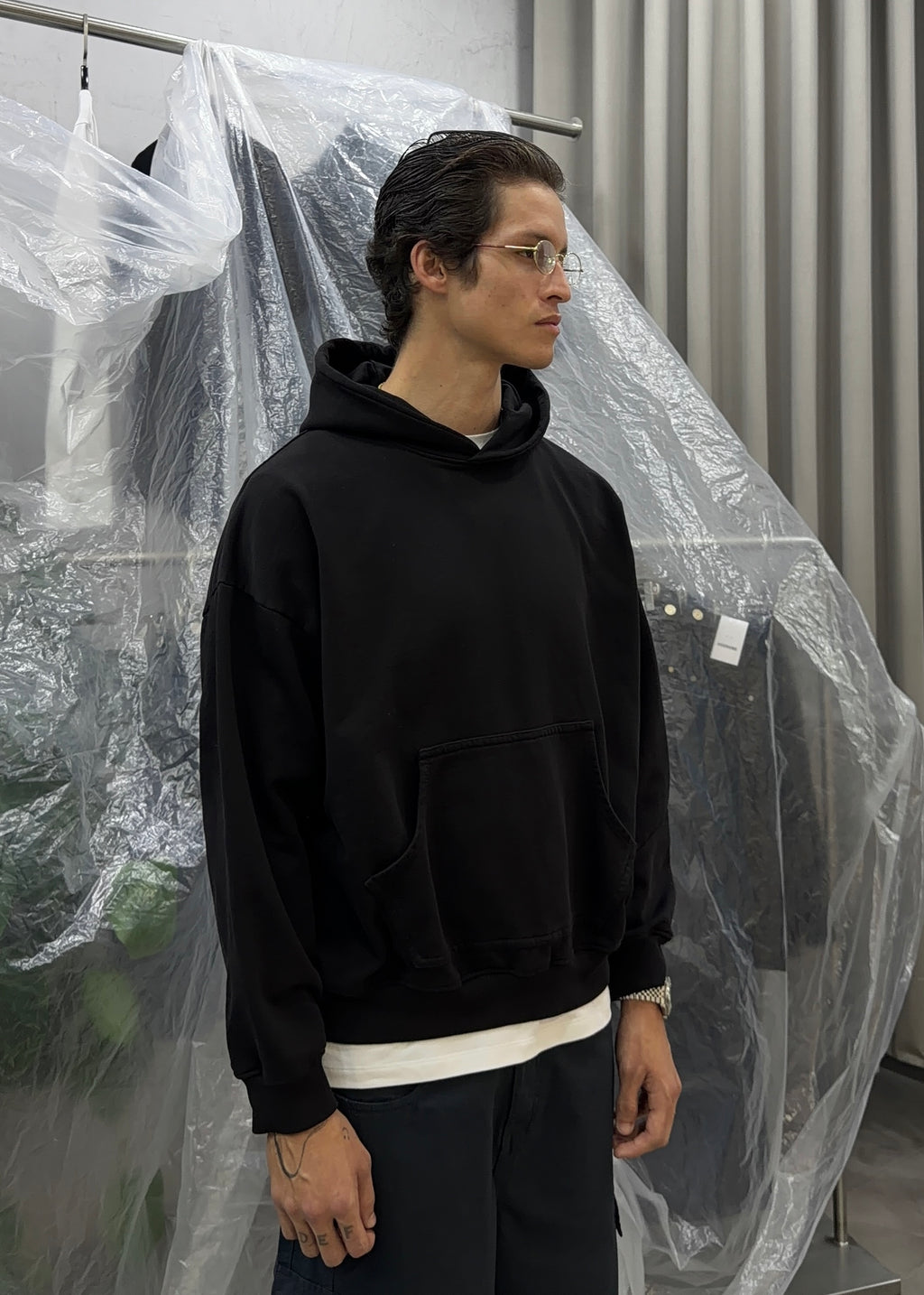HeavyWeight Hoodie - washed Black