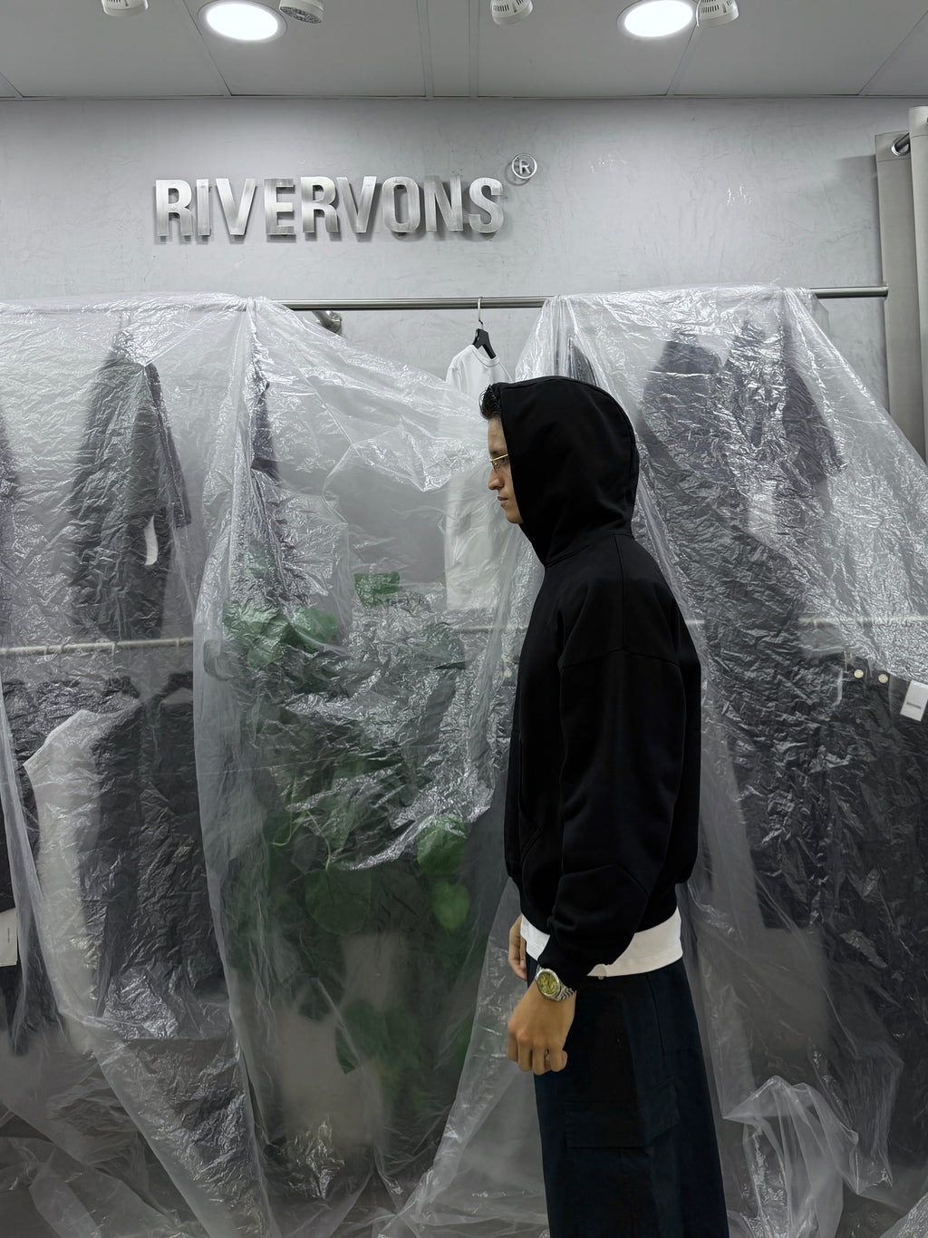 HeavyWeight Hoodie - washed Black