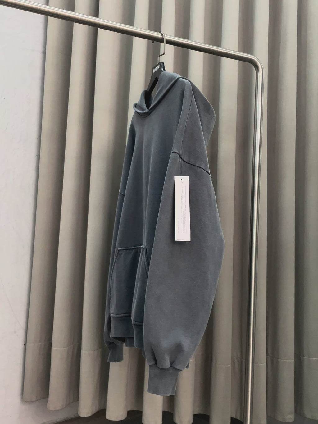 HeavyWeight Hoodie - Washed Grey